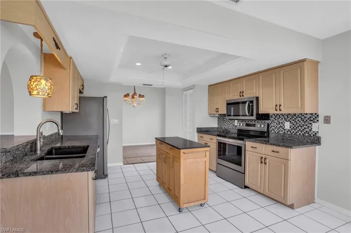 3283  CLUBVIEW  DR, North Fort Myers, FL 33917