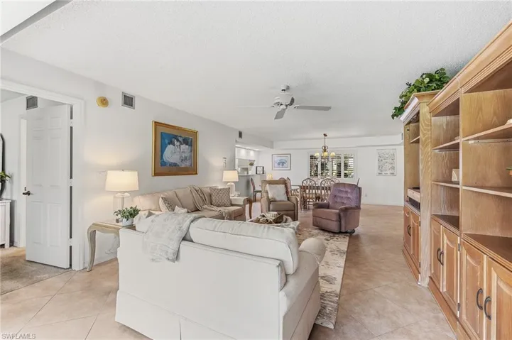 Living area - view from lanai