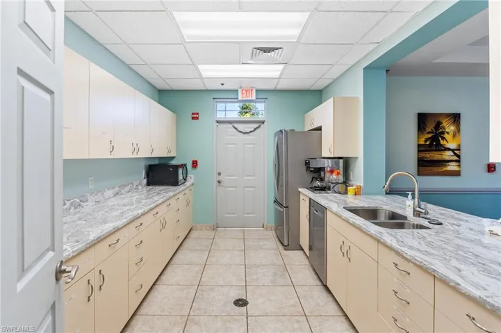 Clubhouse Kitchen