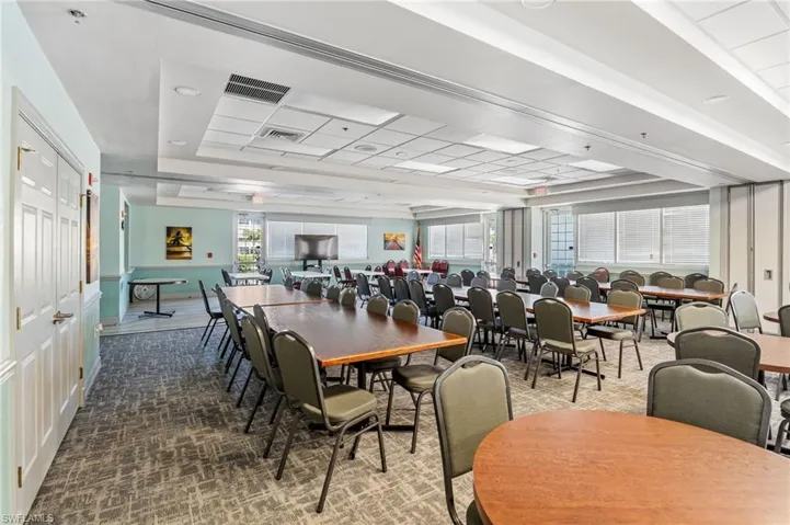 Clubhouse Meeting Room