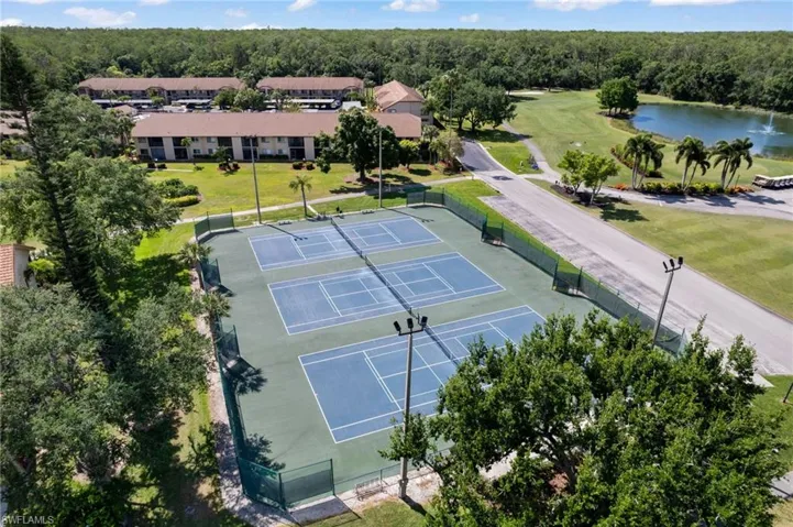 13111  Cross Creek  BLVD, Fort Myers, FL 33912