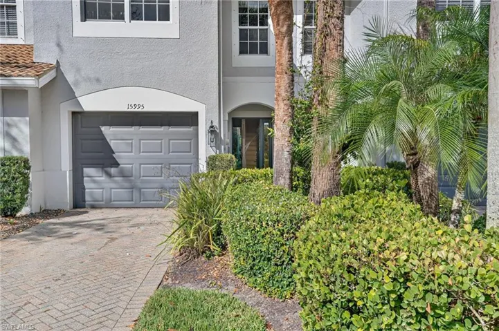 15995 Caldera Ln 69, Naples, Florida 34110
