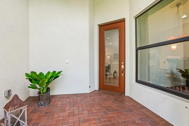 13421 Coronado Dr, Naples, Florida 34109