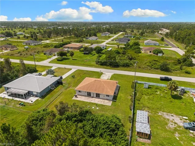 909/911 Jaguar Blvd, Lehigh Acres, Florida 33974