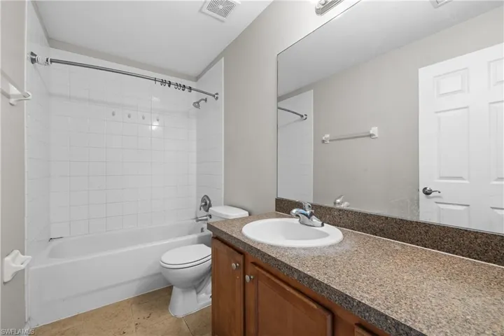 909/911 Jaguar Blvd, Lehigh Acres, Florida 33974