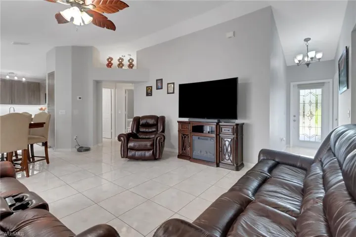 2282 Kean Ct, Naples Fl 34117