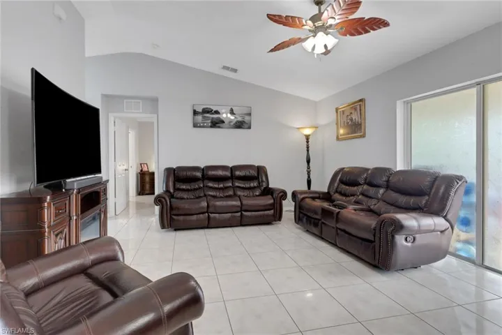 2282 Kean Ct, Naples Fl 34117