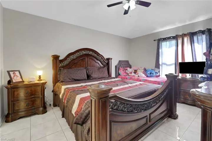 2282 Kean Ct, Naples Fl 34117