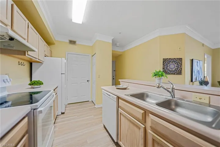 11550 Villa Grand # 1313, Fort Myers Fl 33913