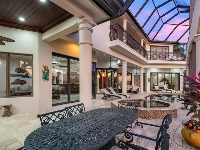 689 Rockport Ct, Marco Island, Florida 34145