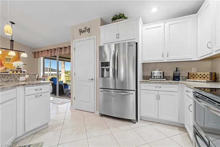 Large Pantry Makes Food Storage a Breeze
