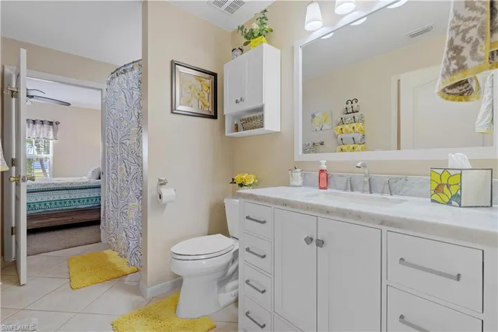 Renovated Jack and Jill Bathroom between the Guest Bedrooms