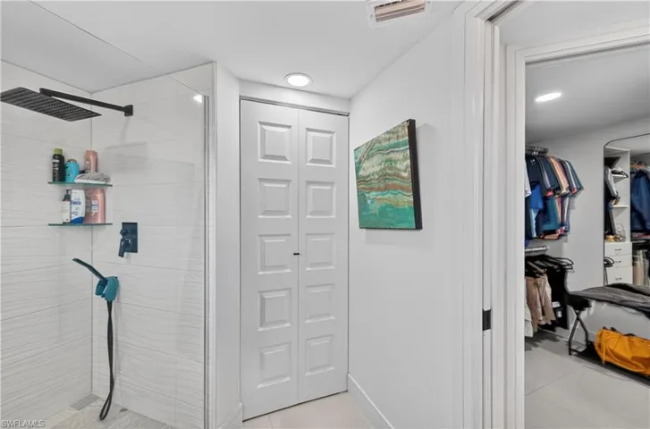 water view even in the shower