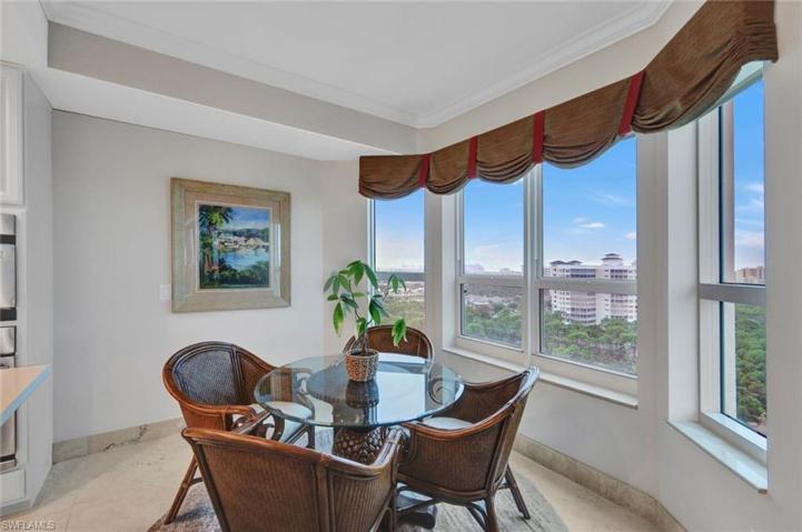 Breakfast Nook
