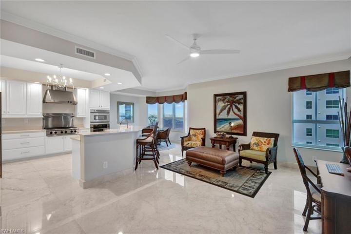 Family Room & Kitchen