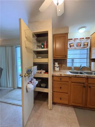 3163 Indian Village Ln, North Fort Myers, Florida 33917