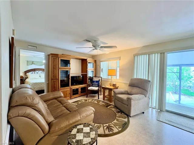 3163 Indian Village Ln, North Fort Myers, Florida 33917