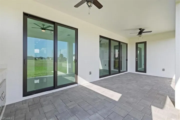 View of patio / terrace with a ceiling fan