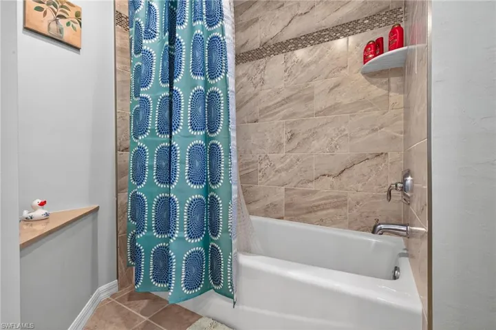 1510 Sw 52nd Ln, Cape Coral, Florida 33914