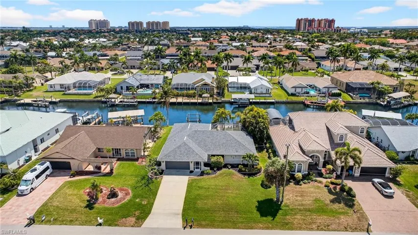 1510 Sw 52nd Ln, Cape Coral, Florida 33914