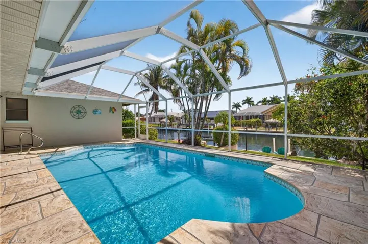 1510 Sw 52nd Ln, Cape Coral, Florida 33914