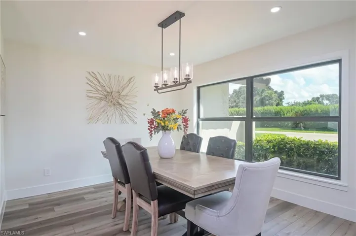 Formal Dining Area!
