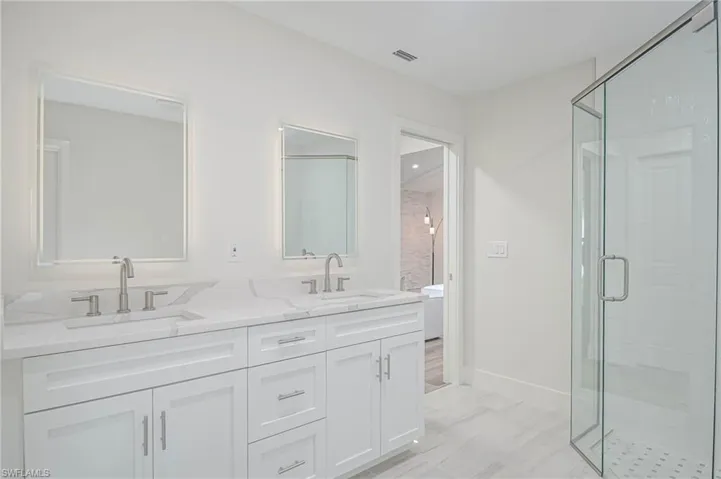 Dual Vanities in POOL BATH!