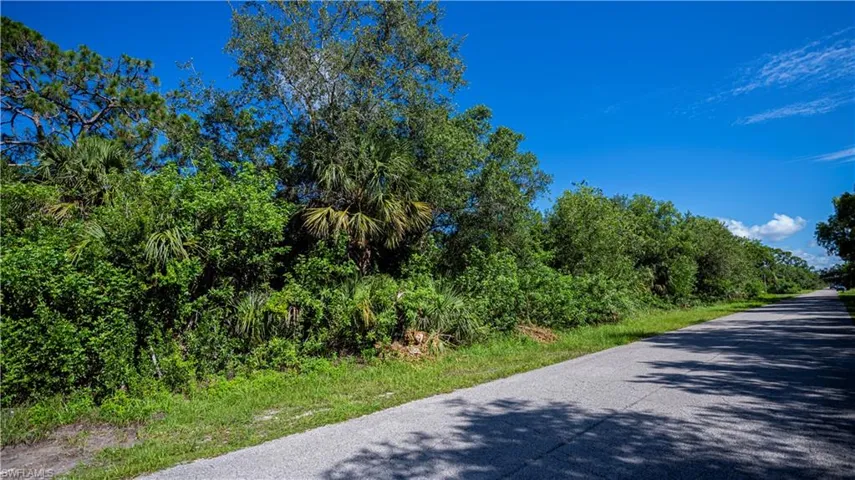 2001 E 5th St, Lehigh Acres, Florida 33936