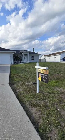 3018 26th St Sw 0, Lehigh Acres, Florida 33976