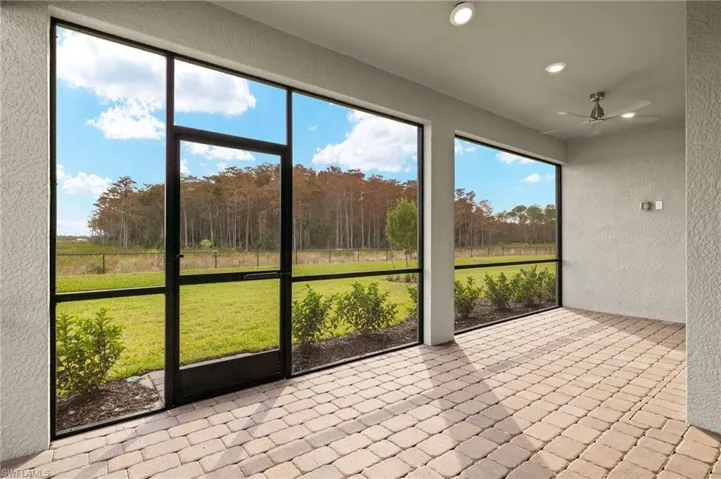 Screened In Lanai