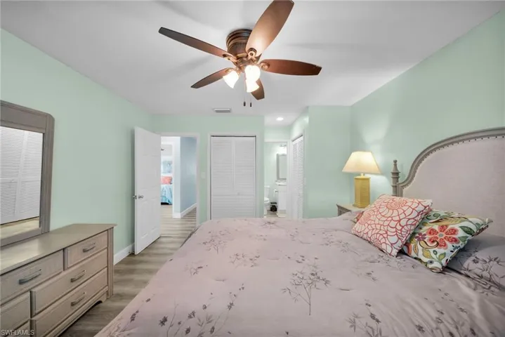5208 Wilmington Ct, Cape Coral, Florida 33904