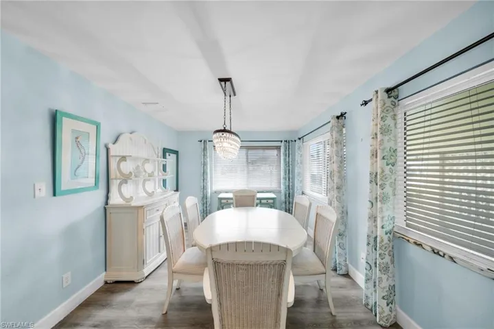 5208 Wilmington Ct, Cape Coral, Florida 33904