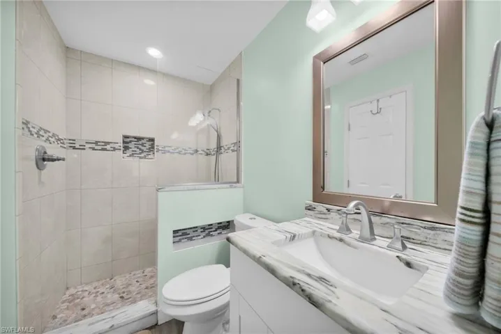 5208 Wilmington Ct, Cape Coral, Florida 33904