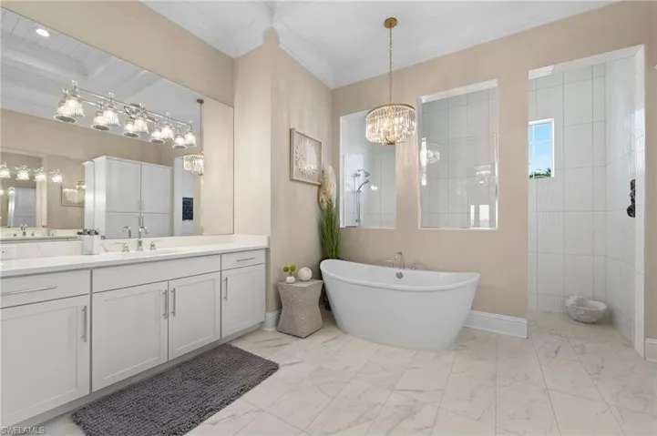 8931  Nevis  WAY, Naples, FL 34112