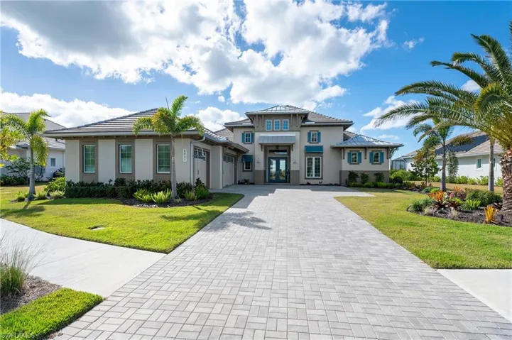 8931  Nevis  WAY, Naples, FL 34112