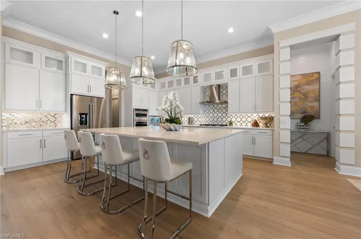 8931  Nevis  WAY, Naples, FL 34112