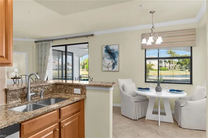 3165  Aviamar  CIR, Naples, FL 34114