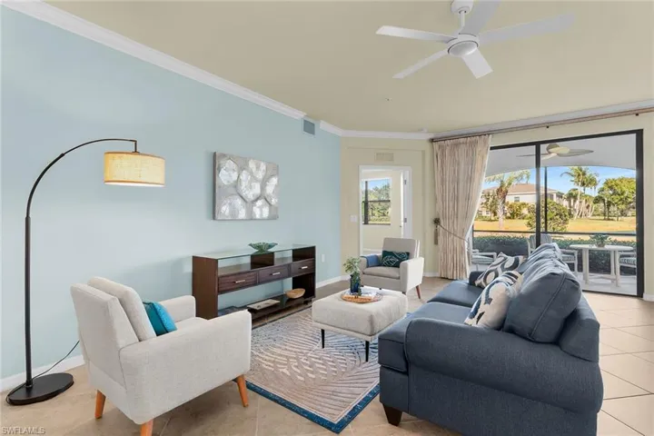 3165  Aviamar  CIR, Naples, FL 34114