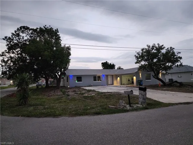 1403 Se 11th St, Cape Coral, Florida 33990