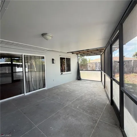 1403 Se 11th St, Cape Coral, Florida 33990