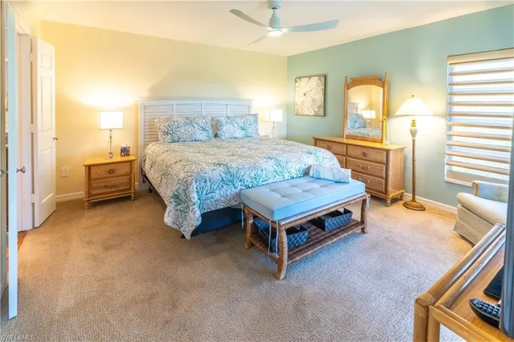 522  Beachwalk  CIR, Naples, FL 34108