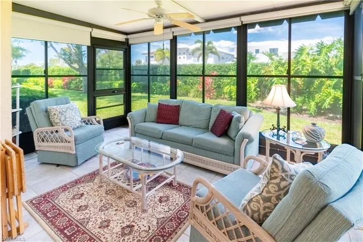 522  Beachwalk  CIR, Naples, FL 34108