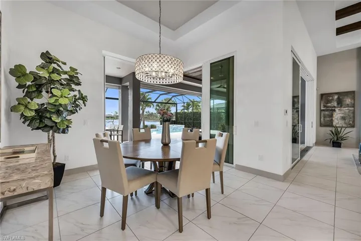 6184  Antigua  WAY, Naples, FL 34113