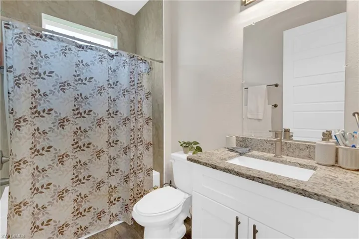 1049 Solar Ct, Labelle, Florida 33935