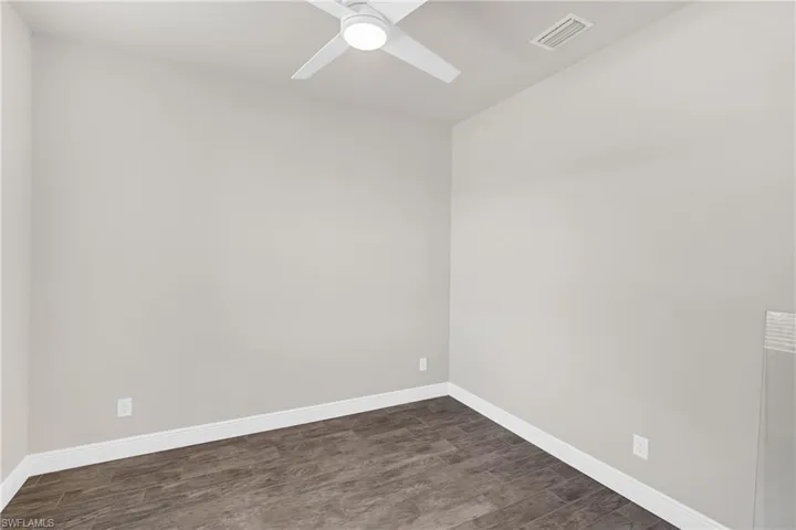 1049 Solar Ct, Labelle, Florida 33935