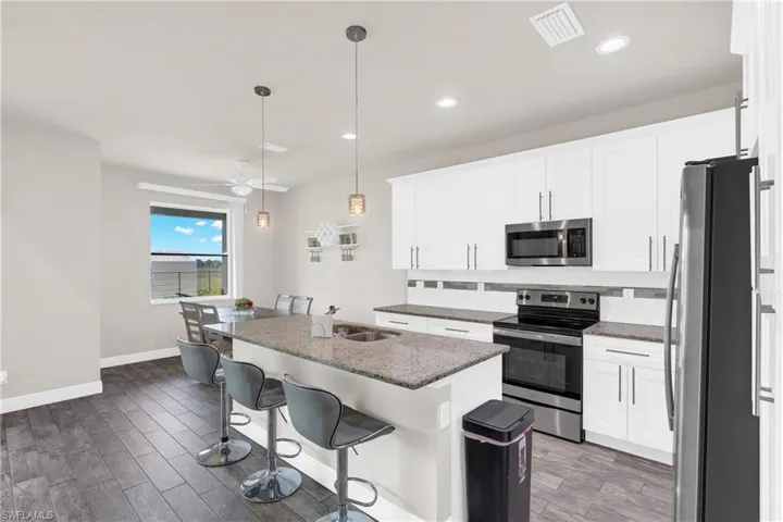 1049 Solar Ct, Labelle, Florida 33935