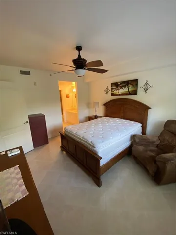 7831 Regal Huron Cir 105, Naples, Florida 34104
