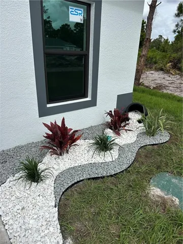 515 Hutton St E, Lehigh Acres, Florida 33974