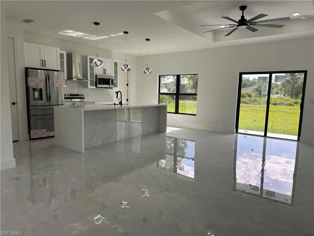 515 Hutton St E, Lehigh Acres, Florida 33974