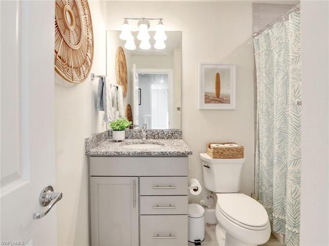 Guest bath upstairs has shower/tub combo